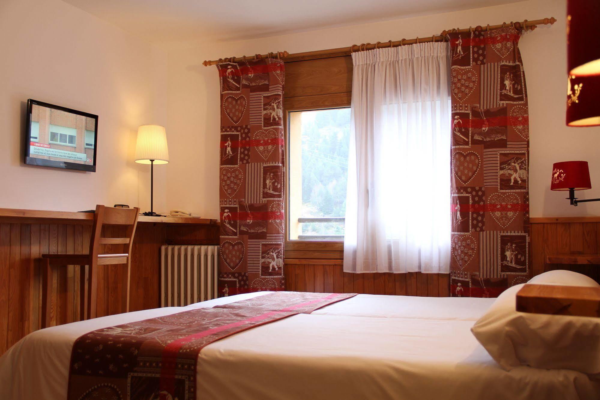 Hotel Bruxelles Soldeu Bagian luar foto